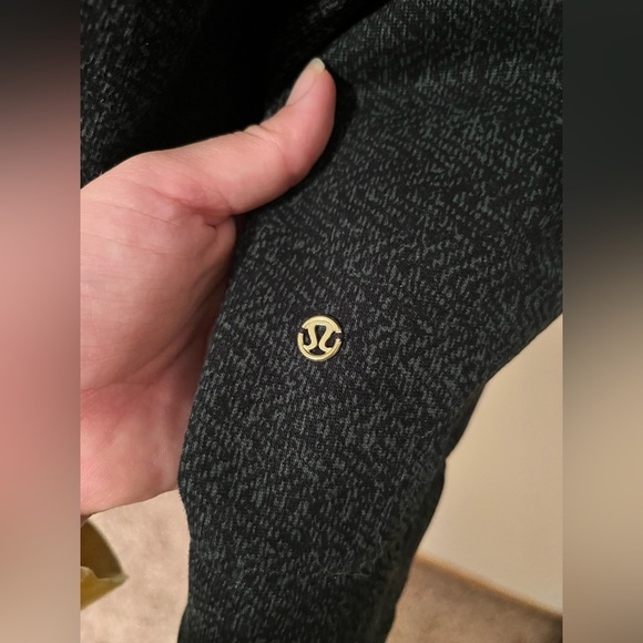 Lululemon Cozy Car Coat - Picture 6 of 11